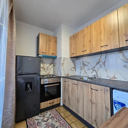 търново Apartment *